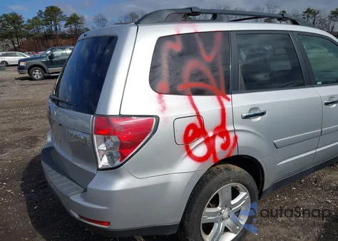 2010 Subaru Forester 2.5X Limited from USA, damaged, VIN JF2SH6DC9AH737887